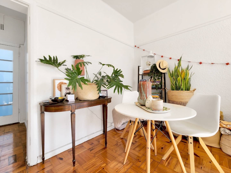 To Let 1 Bedroom Property for Rent in Vredehoek Western Cape